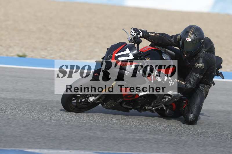 /Archiv-2024/01 26.-28.01.2024 Moto Center Thun Jerez/Gruppe gruen-green/77